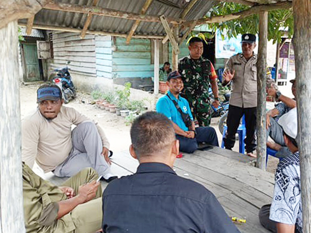 Wujudkan  Pilkada Damai, Personel TNI - Polri Di Siak Masif Laksanakan Cooling System
