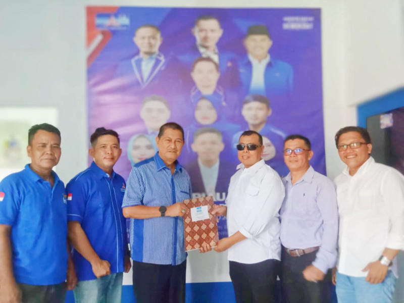 Maju Sebagai Calon Bupati Inhil,  Julak Aqil Mendaftar ke Demokrat
