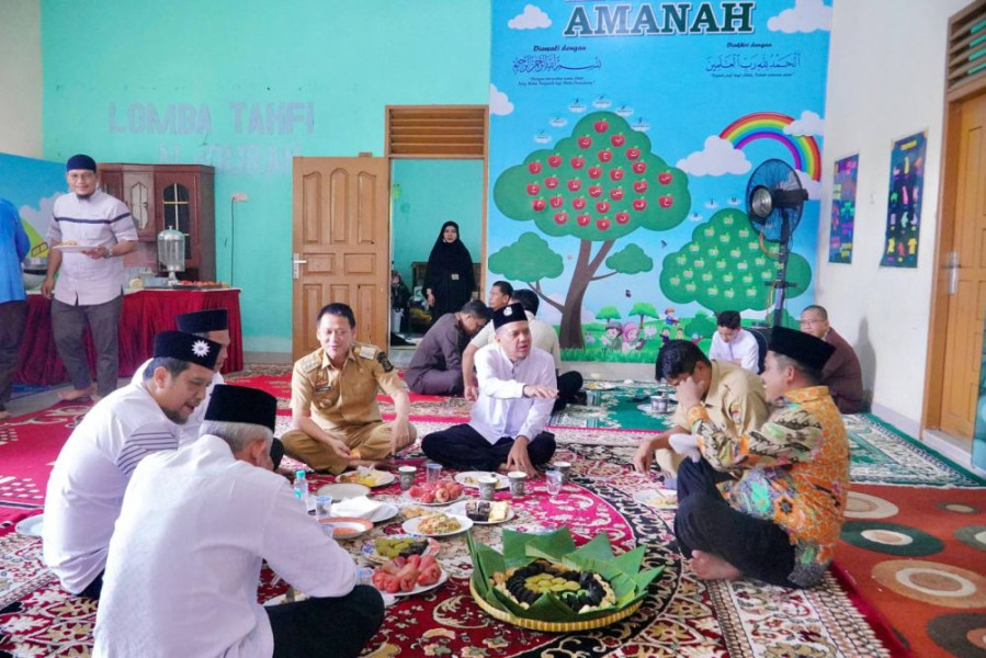 Silaturrahmi Bersama Rektor UMRI, Ini yang Disampaikan Pj Bupati Kampar