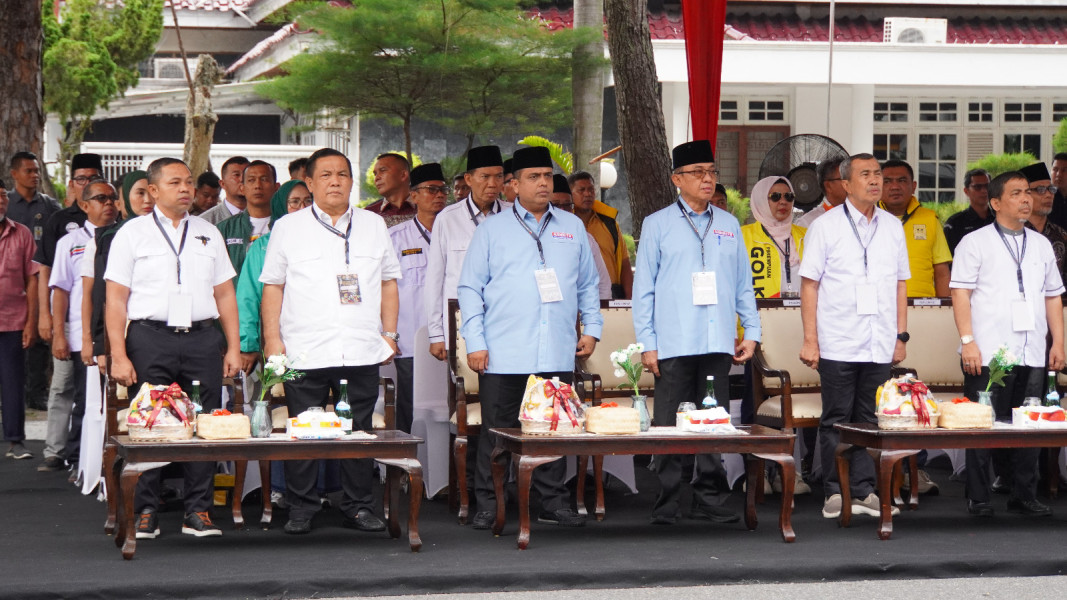 KPU Riau Gelar Kirab Pilkada Damai Pemilihan Gubernur dan Wakil Gubernur Riau 2024