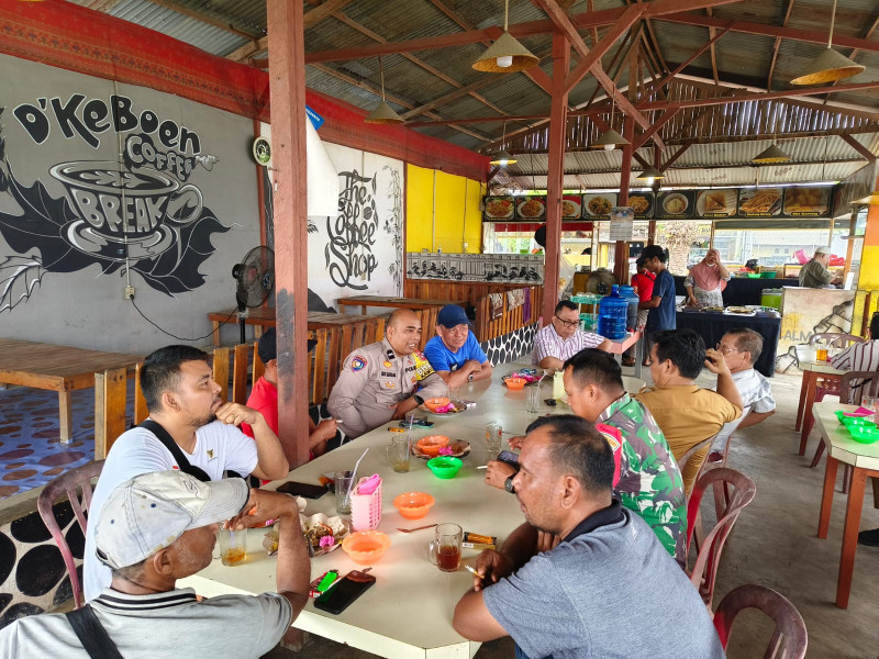 Guna Sukseskan Pilkada Serentak 2024, Sinergitas Tiga Pilar Sambangi Warga Saat Coffe Morning