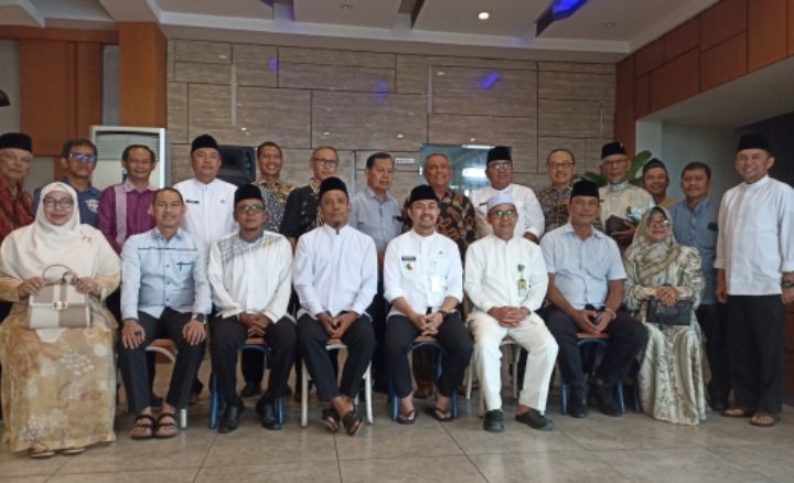 Pj Wako Pekanbaru Risnandar Janjikan Anggaran Lebih untuk Organisasi 'Pelat Merah'