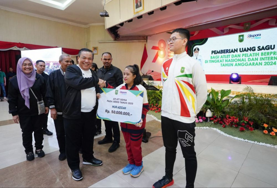 Atlet Riau Ucapkan Terima Kasih kepada Pj Gubri atas Pemberian Uang Sagu Hati