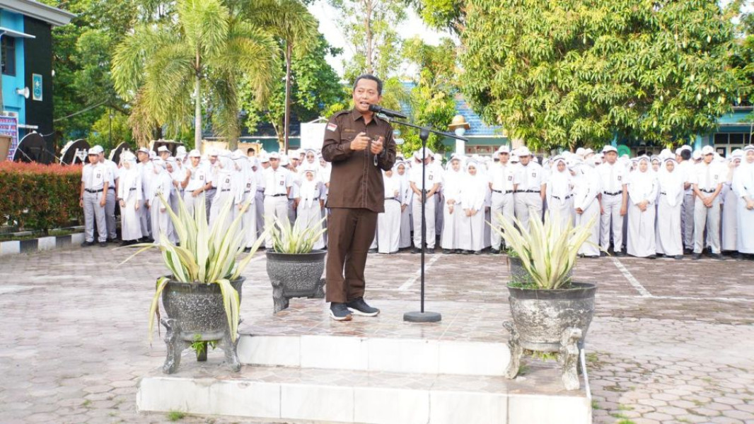 KPU Riau Sosialisasi Pilkada Serentak Bagi Pemilih Pemula di SMA Sederajat