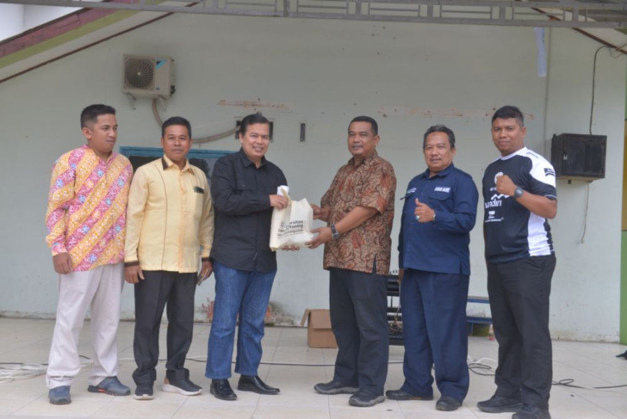 Konsisten Tingkatkan SDM Siswanya, Wakil Rektor III Unilak Apresiasi Kepek SMK 5 Pekanbaru