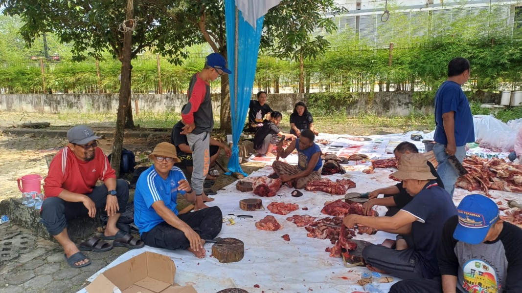 PWI Riau Gelar Pemotongan Hewan Kurban Iduladha 1447 H