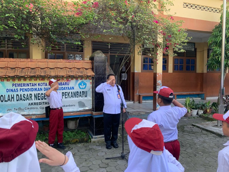 Cegah  Dini Dari Narkoba, KA BNN Kota Pekanbaru Sambangi Sekolah Dasar Negeri 125 Jl Teuku Cik Ditiro.