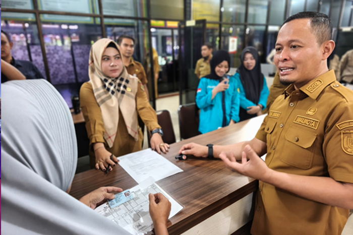 Disdukcapil Pekanbaru Raih Predikat Sangat Baik dari Kemendagri