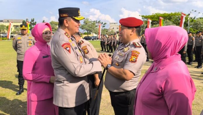 Lantik 8 Perwira Menengah, Ini Pesan Kapolda Riau Irjen Pol Mohammad Iqbal