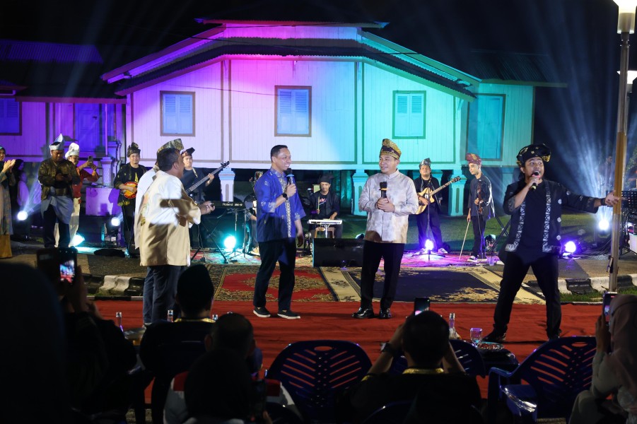 Kapolda Riau Meriahkan Festival Kreatif Budaya Melayu Lewat Lomba Pantun Bertema Kelestarian Alam dan Karhutla