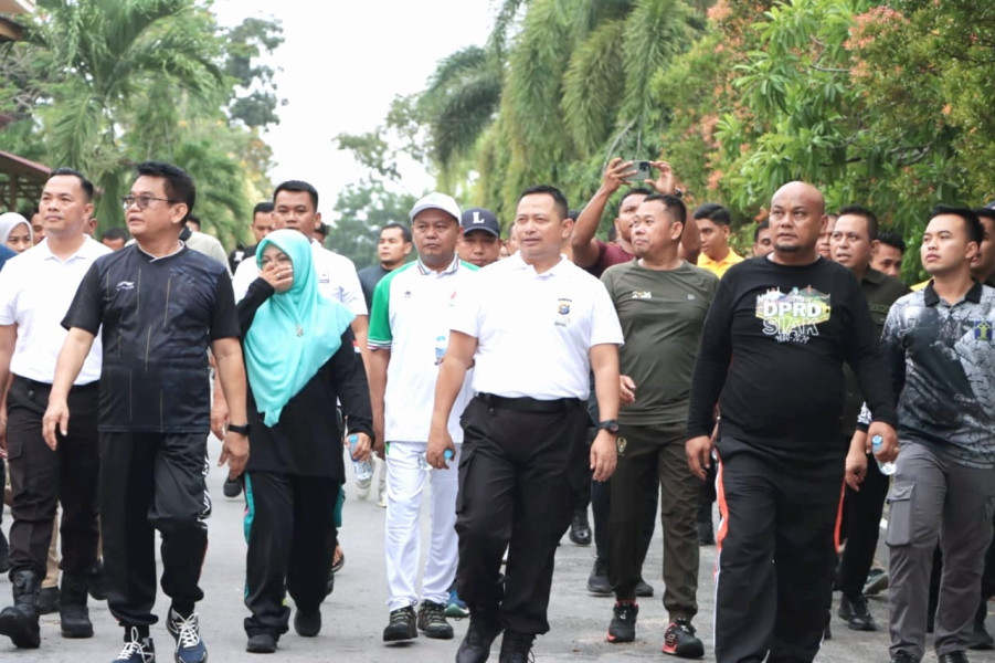Menuju Pilkada Damai, Kapolres Siak Ajak Semua Paslon Bupati - Wakil Bupati Siak Olahraga Bersama