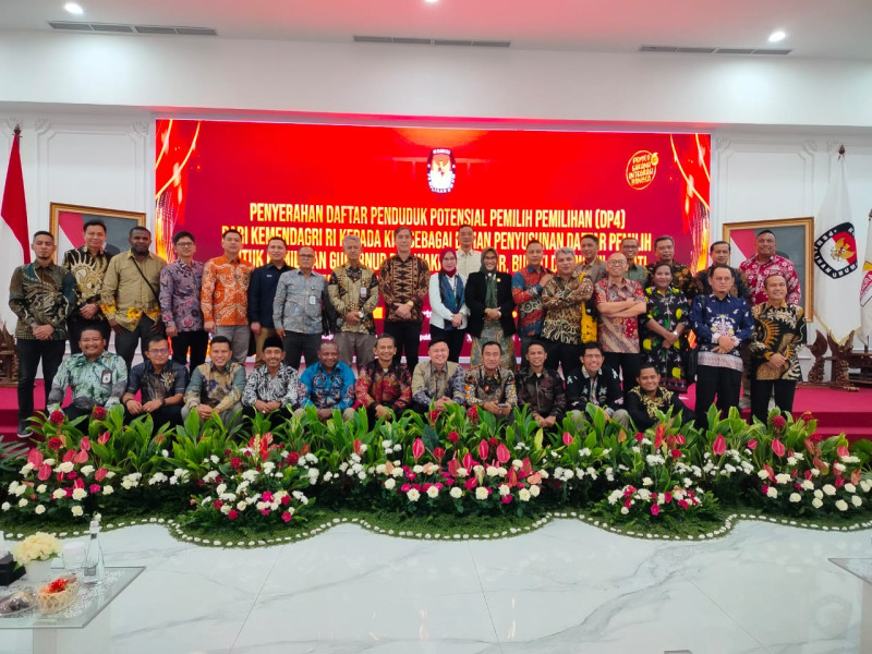 KPU RIAU SIAP MUTAKHIRKAN 4.854.034 DP4 RIAU