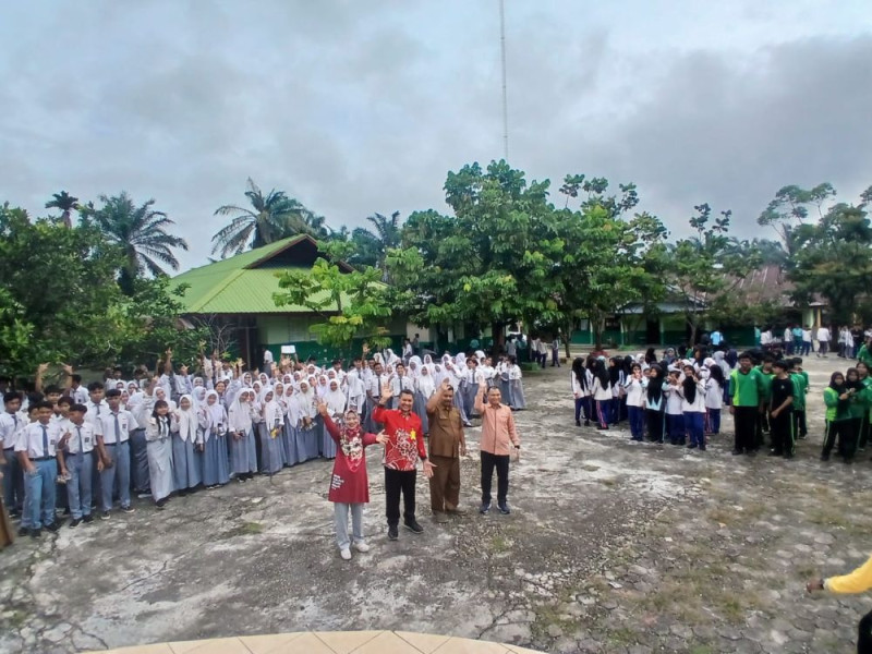 Dewan Pendidikan Riau: Jangan Sia-siakan Kesempatan Kuliah, Raih Mimpi!