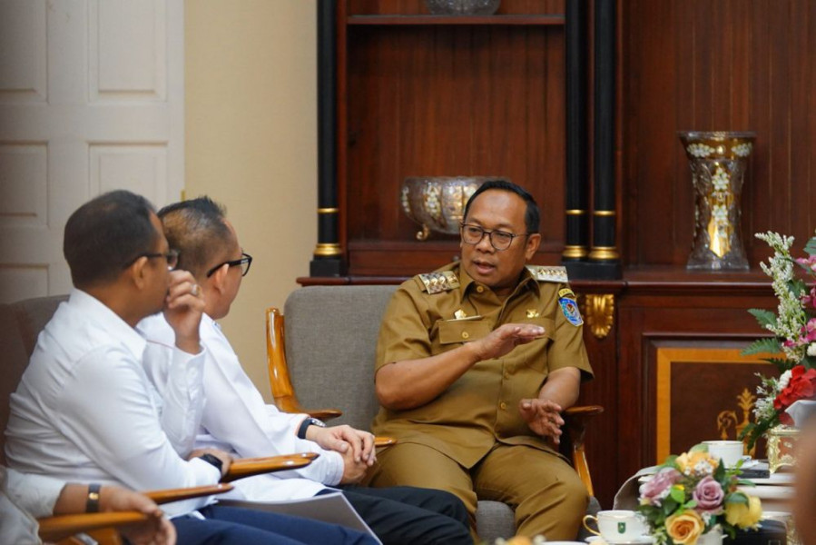 Pj Gubri Ajak REI Provinsi Riau Berkolaborasi