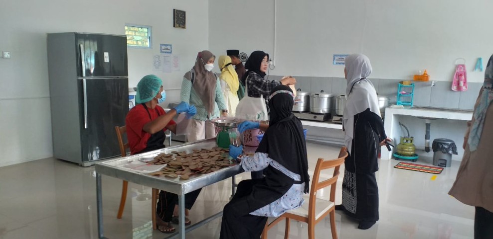 Terus Dukung UMKM, BRI Bersama IK Berkah, Sulap Ikan Tamban Jadi Produk Unggulan
