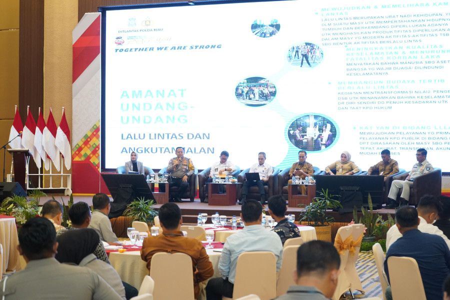 Bersama Pengusaha Angkutan Umum, Ditlantas Polda Riau Gelar Kampanye Keselamatan dan FGD