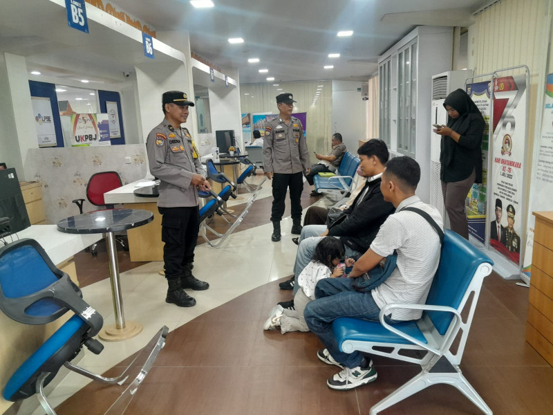 Personel Satgas Preemtif Subsatgas Binmas Polda Riau Kembali Gelar Cooling di Beberapa Tempat Wilayah Pekanbaru