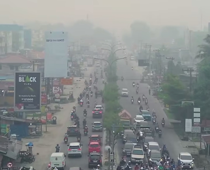 Kabut Asap Kembali Pekat, Diskes Pekanbaru Siapkan 200 Ribu Masker dan Perkuat Layanan ISPA