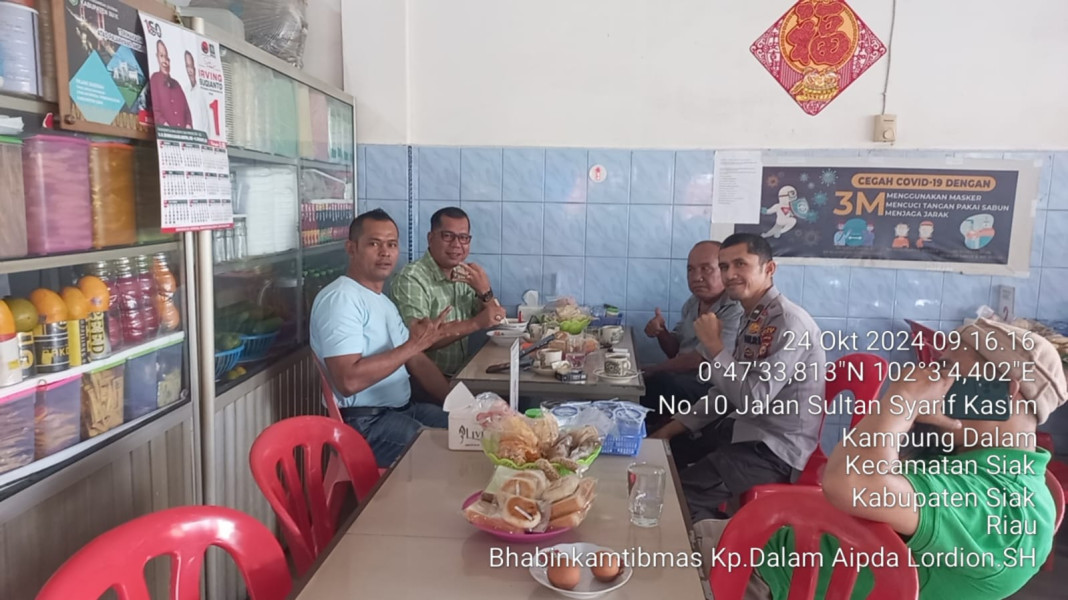 Sambangi Rumah Warga, Bhabinkamtibmas Polsek Siak Terus Laksanakan Cooling System
