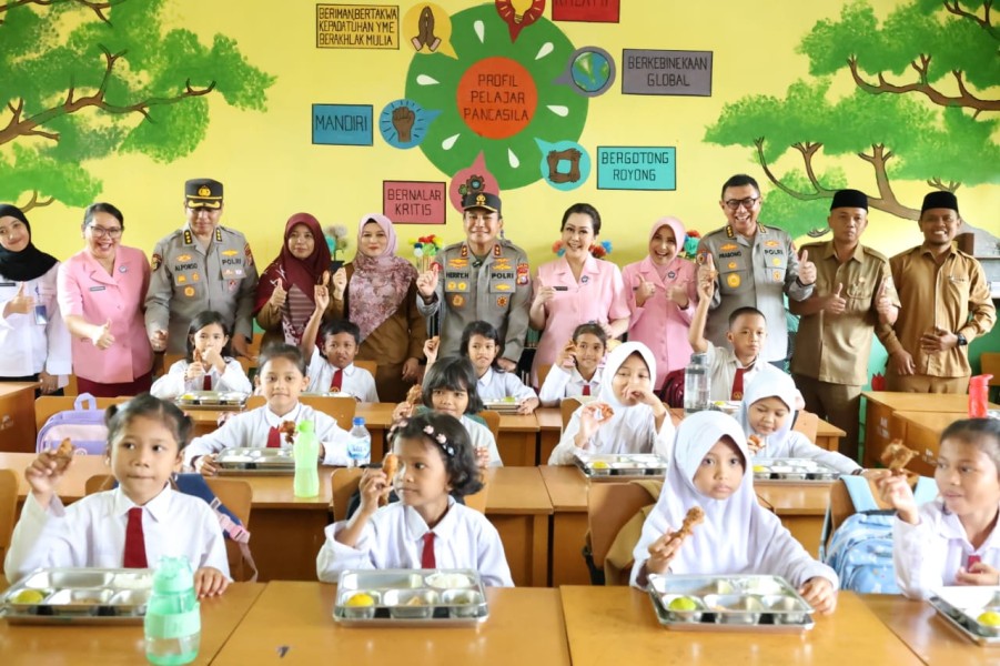 Polda Riau Resmi Luncurkan Program Satuan Pelayanan Pemenuhan Gizi (SPPG)