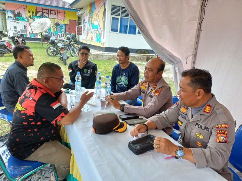 Cooling Sistem Pasca Pilkada Serentak, Kapolsek Siak Hi Masyarakat Tetap Jaga Persatuan dan Keamanan