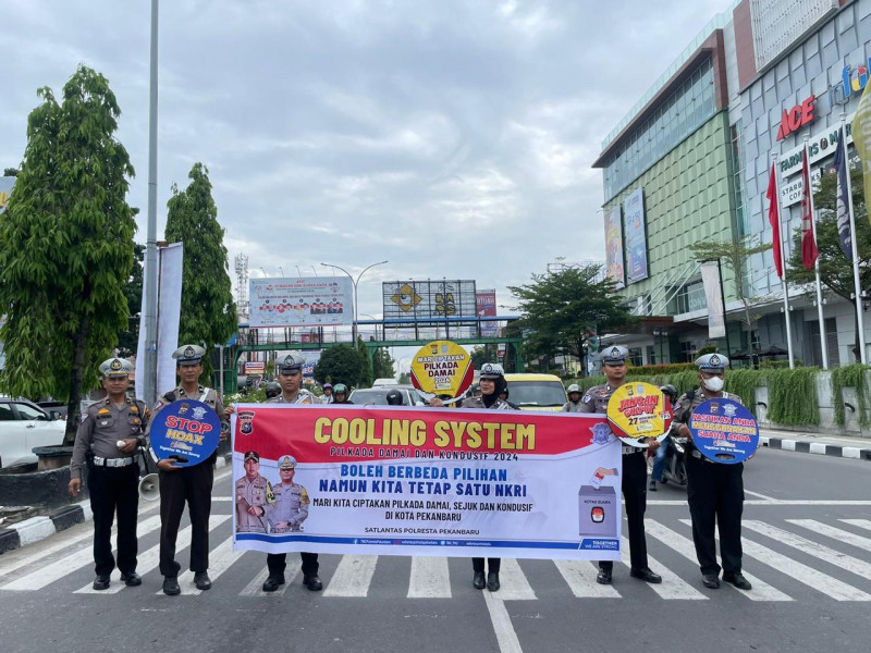 Guna Ciptakan Suasana Kondusif Saat Pilkada Serentak 2024, Satlantas Polresta Pekanbaru Gelar Cooling System