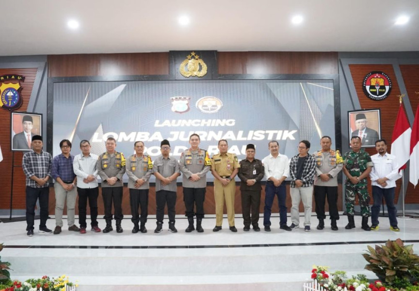 Ketua PWI Riau Beri Dukungan Lomba Karya Jurnalistik Polda Untuk Pilkada Damai 2024