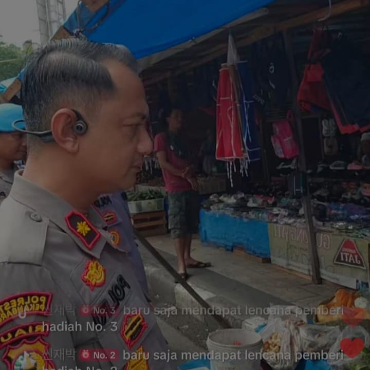 Kapolsek Pekanbaru Kota Blusukan Ke Pasar Sukaramai