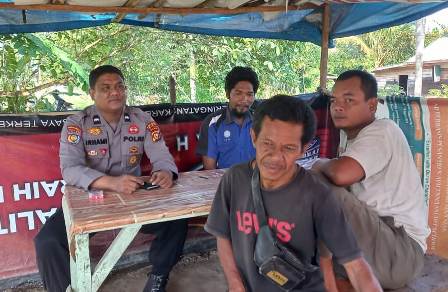 Untuk Pilkada Aman dan Sukses, Bhabinkamtibmas Kampung Tengah Laksanakan Cooling Sistem Bersama Ketua RT dan RW