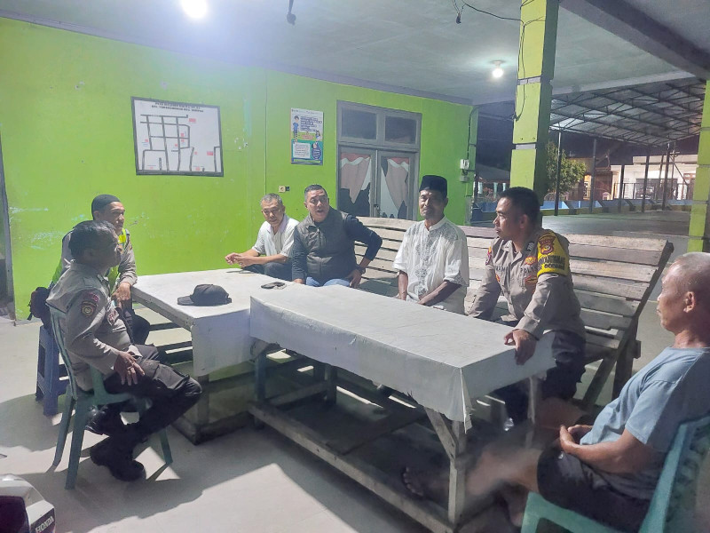 Personil Polsek Binawidya Laksanakan Patroli Cooling System Guna Tingkatkan Kondusifitas Jelang Pilkada 2024