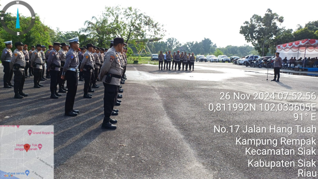Sukseskan Pilkada, Polsek Siak Laksankan Apel Pengecekan Kelengkapan dan Kehadiran Personel Pam TPS di Wilayah Hukum Polsek Siak