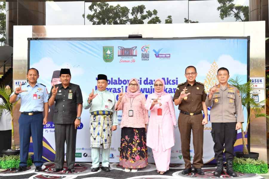 Tumbuhkan Budaya Membaca Anak, BRK Syariah Turut Berpartisipasi Sukseskan Festival Literasi Riau