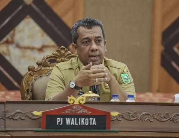 Pengadaan Barang dan Jasa Ditunda, Roni Rakhmat: Dilarang Sampai Walikota Dilantik