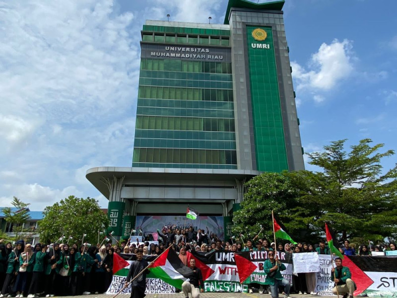 Peduli Palestina, Ribuan Mahasiswa dan Civitas Akademika Umri Gelar Aksi Unjuk Rasa