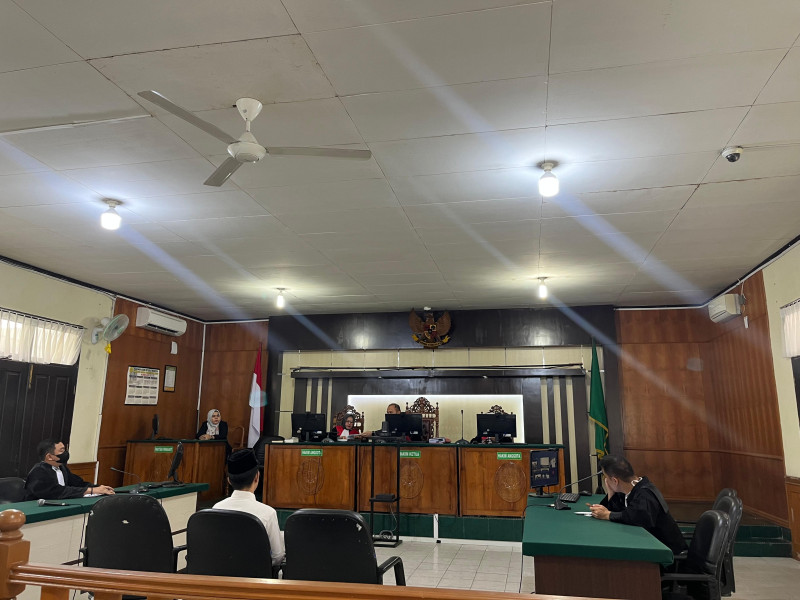 Korupsi APBDesa, Mantan Kepala Desa Teratak Kecamatan Rumbio Jaya Kab Kampar Vonis 4,5 Tahun