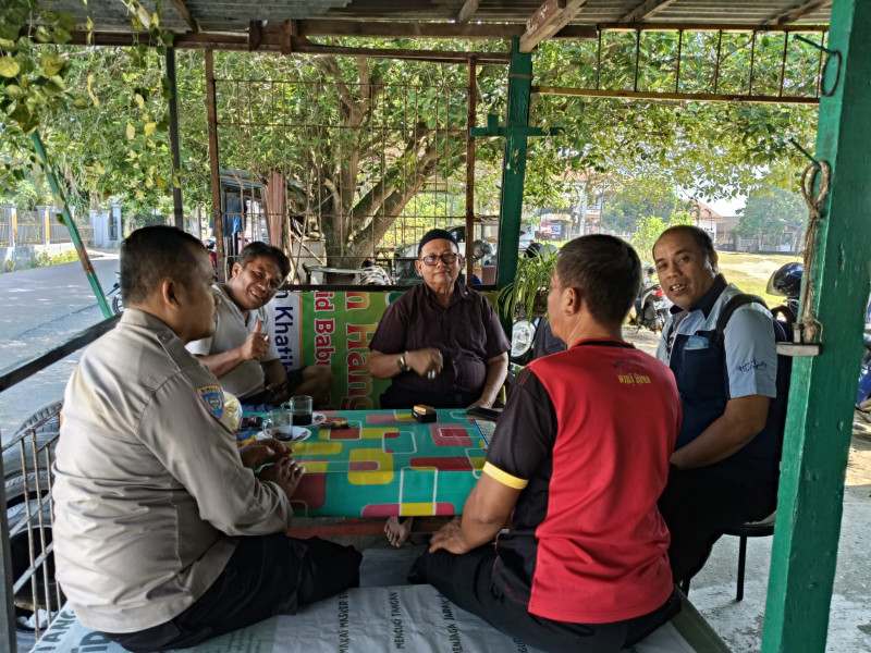 Wujudkan Pilkada Damai 2024, Polsek Limapuluh Pekanbaru Laksanakan Door to Door System
