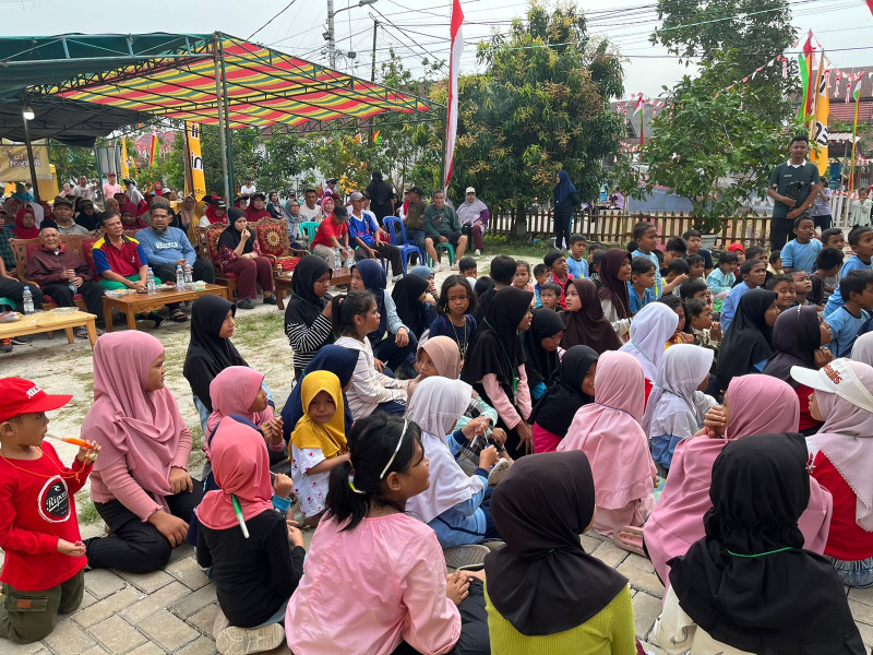 Unilak Hadir Meriahkan Perayaan Kemerdekaan RI di Kelurahan Sialang Munggu