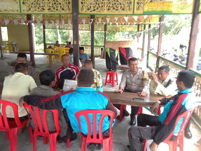 Laksanakan Giat Cooling System, Bhabinkamtibmas Teluk Merempan Ajak  Security  PT Bumi Siak Pusako Kolaboratif