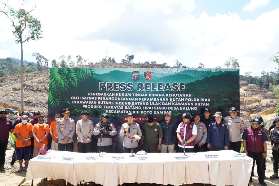 Tegaskan Komitmen Green Policing, Polda Riau Ungkap Pelaku Praktik Perambahan Kawasan Hutan.