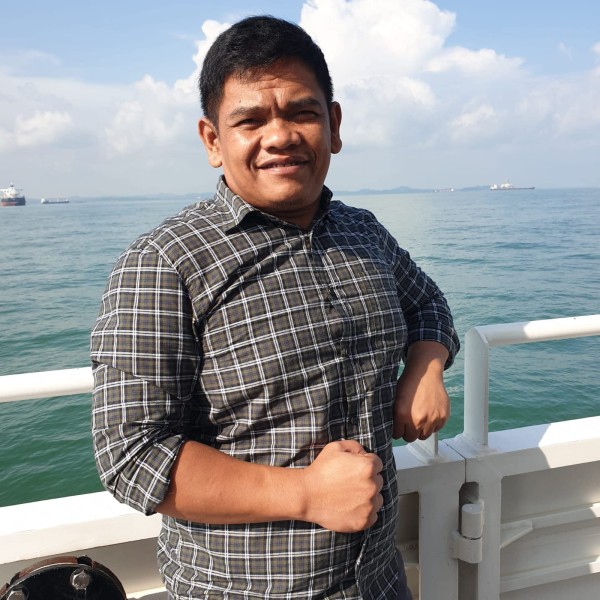 Pepaduan Strategi STP (SEGMENTATION, TARGETING DAN POSITIONING) dan Diferensiasi, Apakah Menjadi Jawaban Atas Tantangan Pemasaran Energi Bersih?