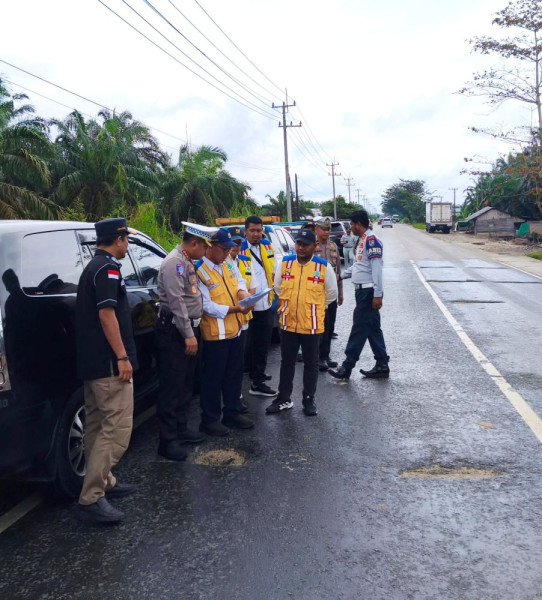 Polda Riau dan Instansi Terkait Inspeksi Jalintim, Antisipasi Kerusakan Jalan Saat Mudik