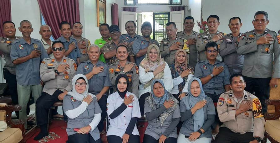 Kapolsek Kota Pekanbaru Baru, Kompol Herman Pelani Langsung Silaturahmi Temui Masyarakat Kota Tinggi