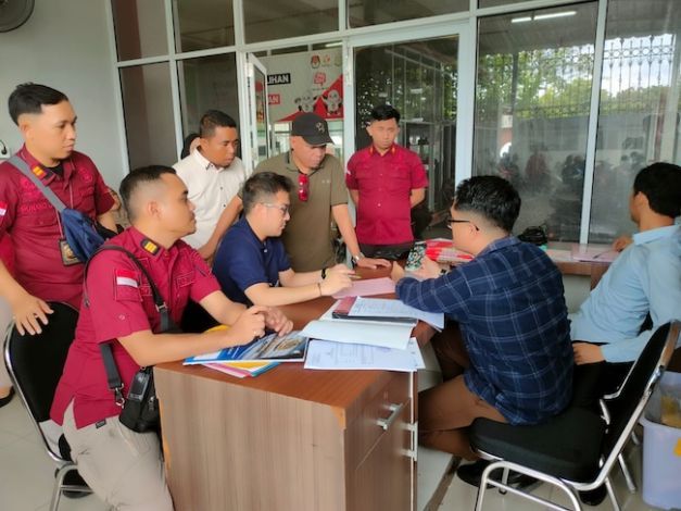 Buat Paspor dengan Identitas Palsu, Warga Singapura Divonis 6 Bulan Penjara