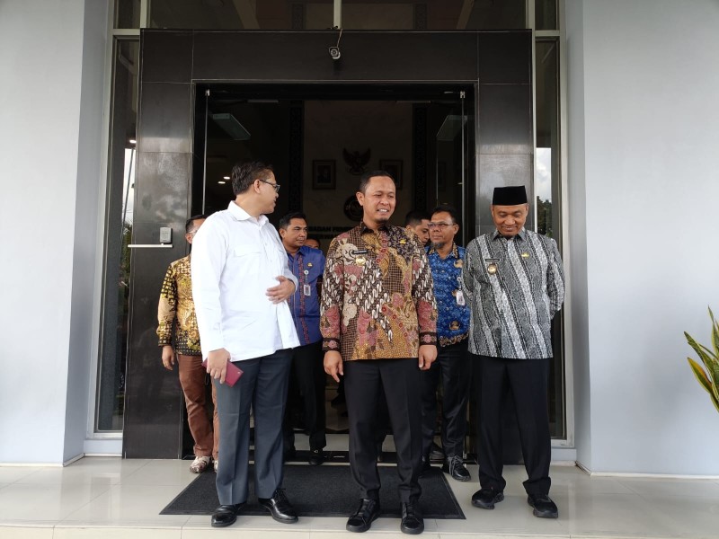 Raih Predikat WDP, Wali Kota Terima LHP Keuangan Pemko Pekanbaru Tahun 2025 dari BPK RI