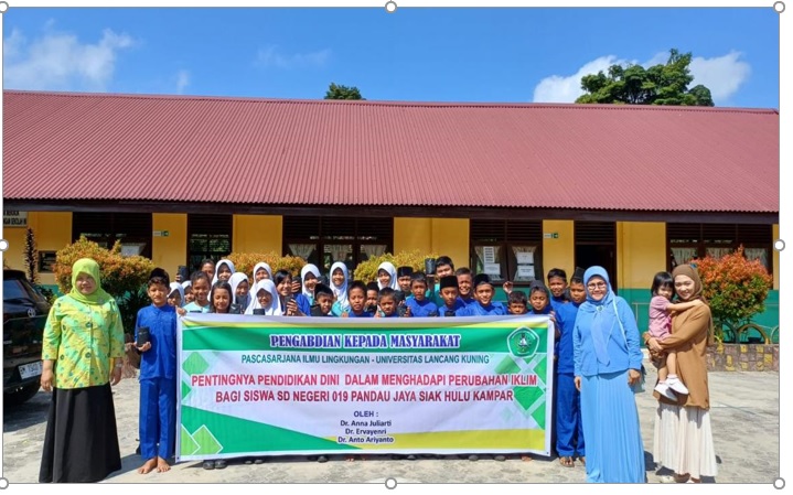Prodi Ilmu Lingkungan Pascasarjana Unilak Pengabdian di Kabupaten Kampar, Ajak Siswa Memahami Perubahan Iklim