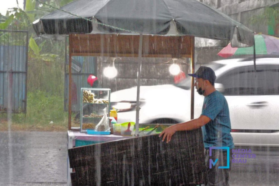 BMKG Keluarkan Peringatan Dini Cuaca Ekstrem di Riau