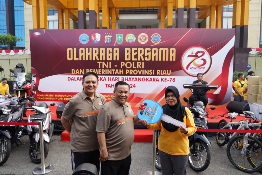 Meriahkan hari Bhayangkara ke 78, Polda Riau gelar Olahraga bersama TNI-Polri dan Pemerintah Provinsi Riau