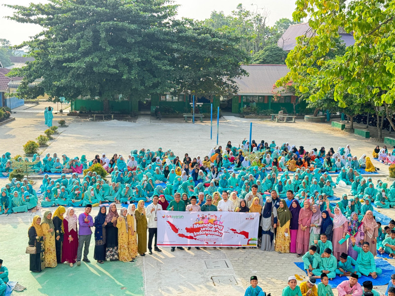 BRK Syariah Pangkalan Kerinci Sosialisasikan Tabungan Simpel, Targetkan 610 Pelajar SMPN 1.
