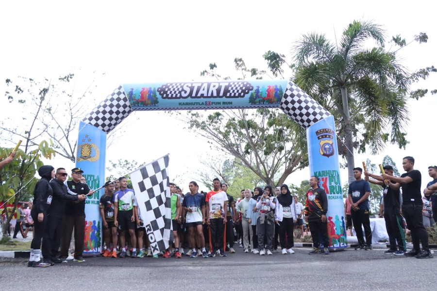 Sukses Gelar KARHUTLA FUN RUN 5K TAHUN 2025, Kapolres Rohil Ajak Masyarakat Peduli Hutan.