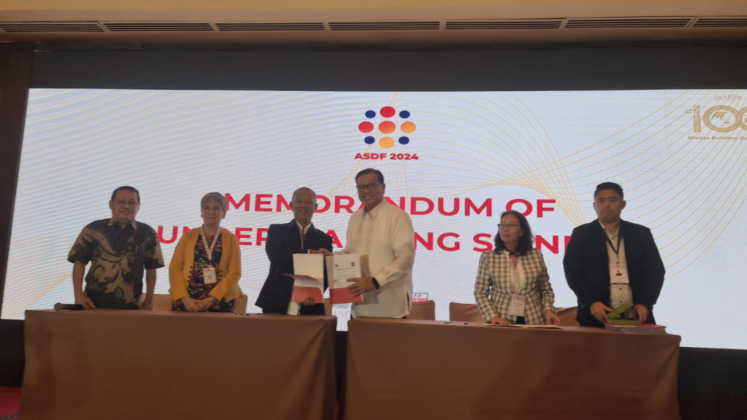 Usai Teken MoU UIR-Mapua Filipina, Rektor Syafrinaldi Jadi Pembicara Utama di Asian Science Deans Forum